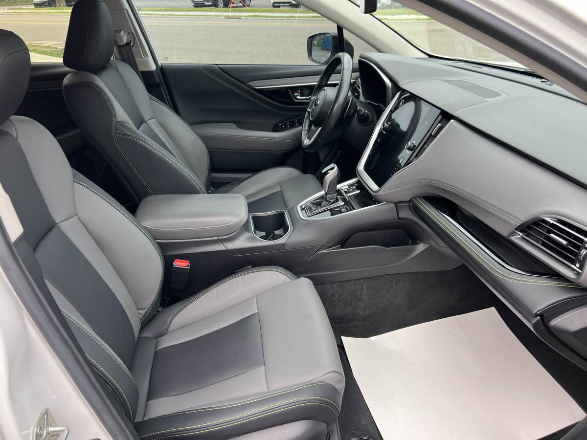 Used 2020 Subaru Outback Onyx Edition XT w/ Popular Package #2 image 18