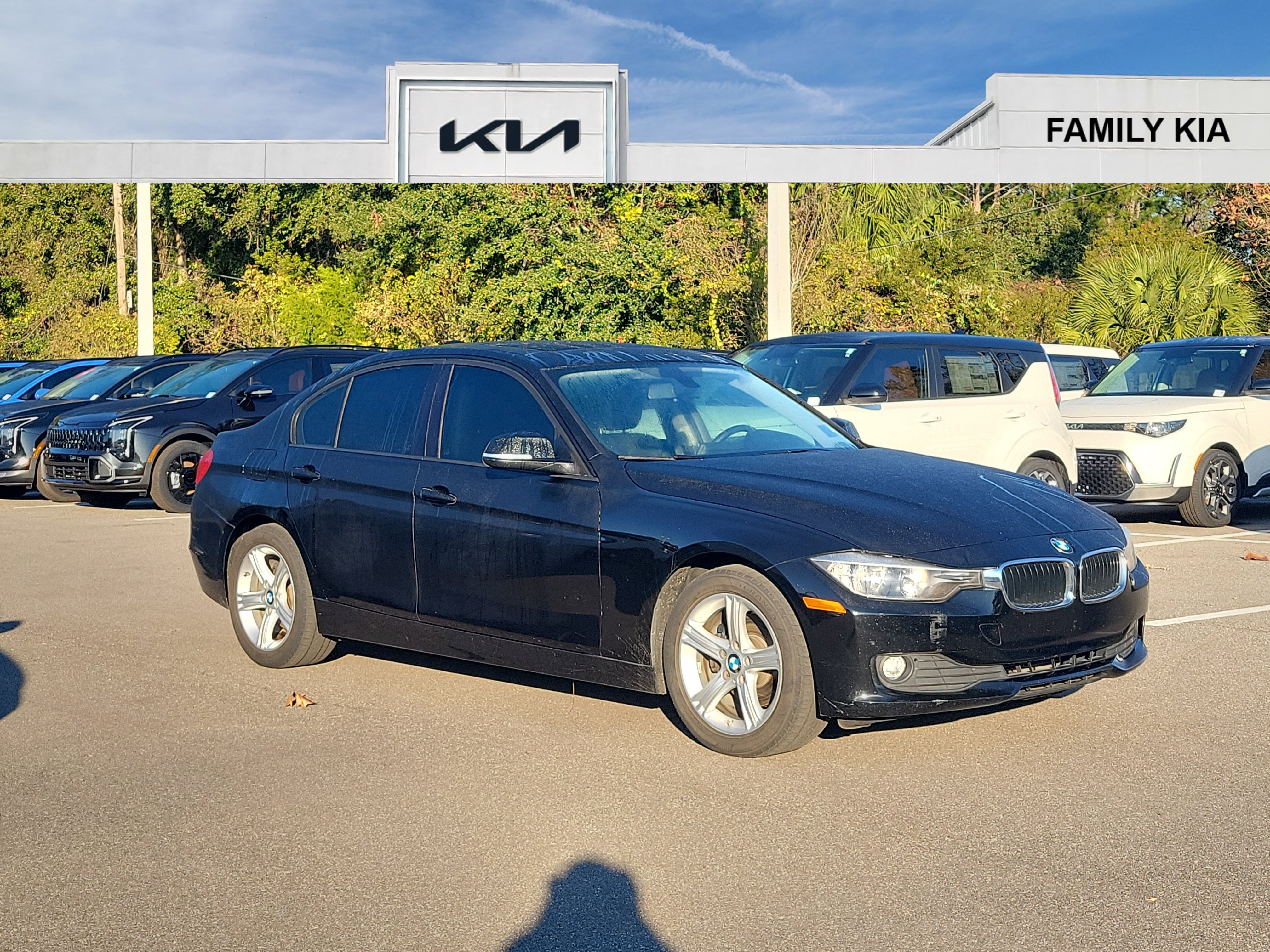 Used 2014 BMW 320i Sedan