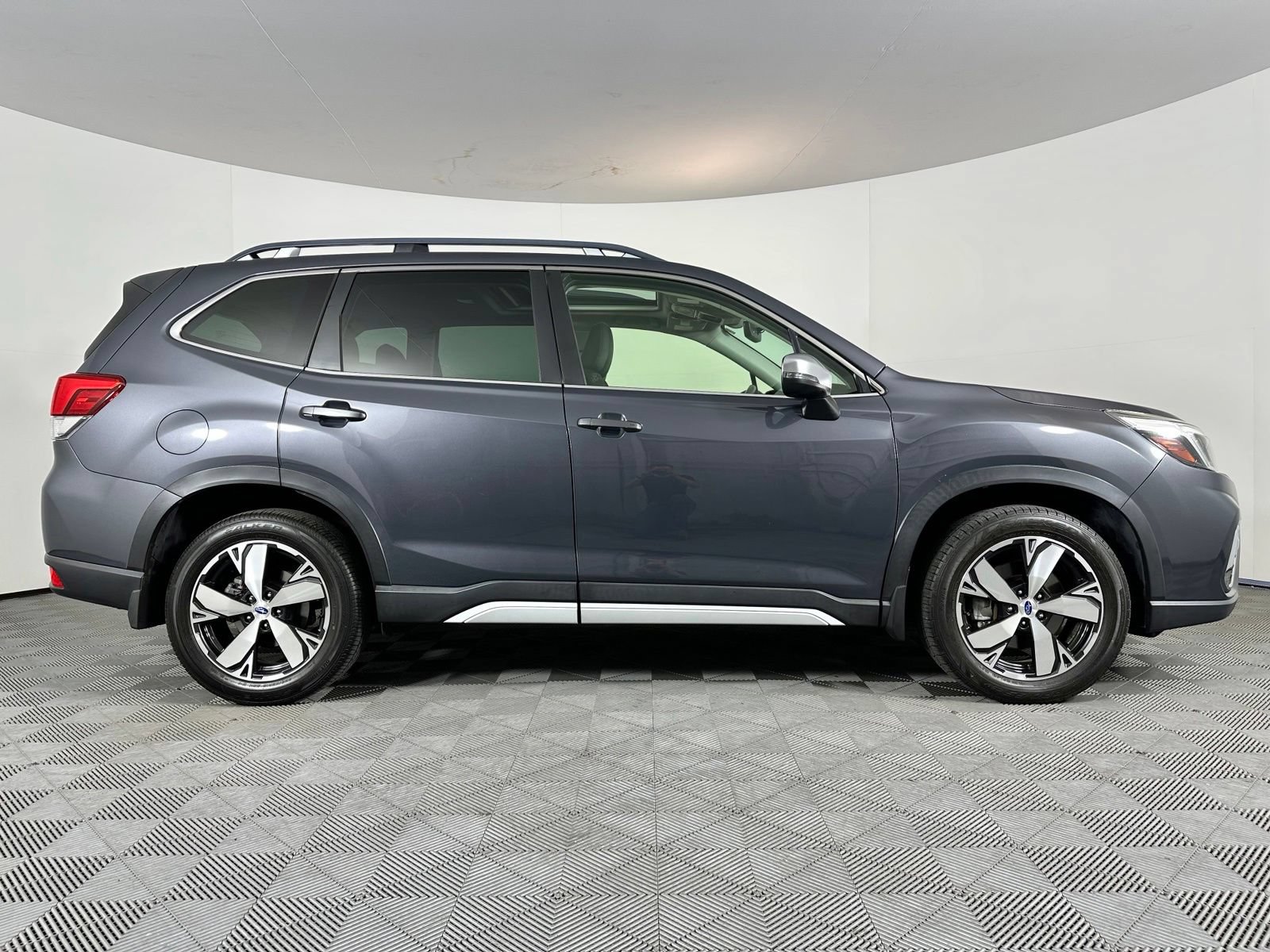 Used 2020 Subaru Forester Touring AWD/4WD image 25