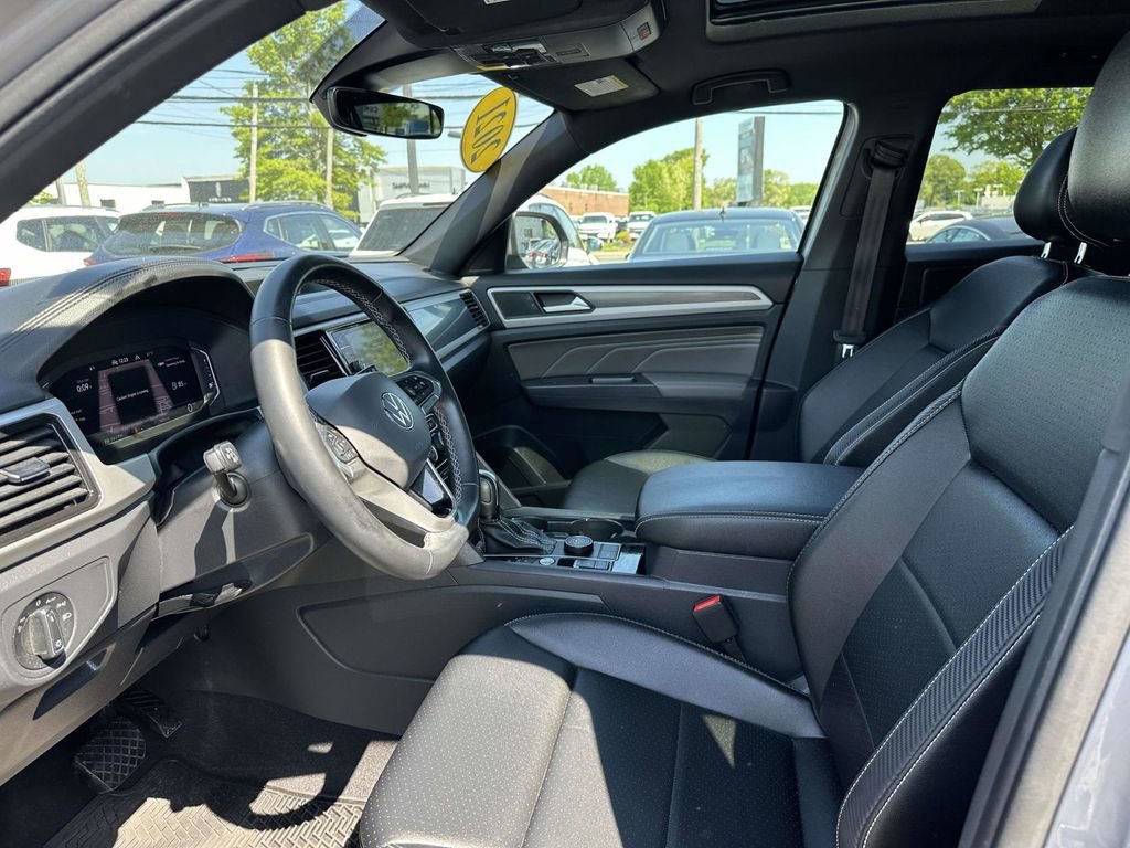 Used 2021 Volkswagen Atlas Cross Sport SEL AWD/4WD image 14