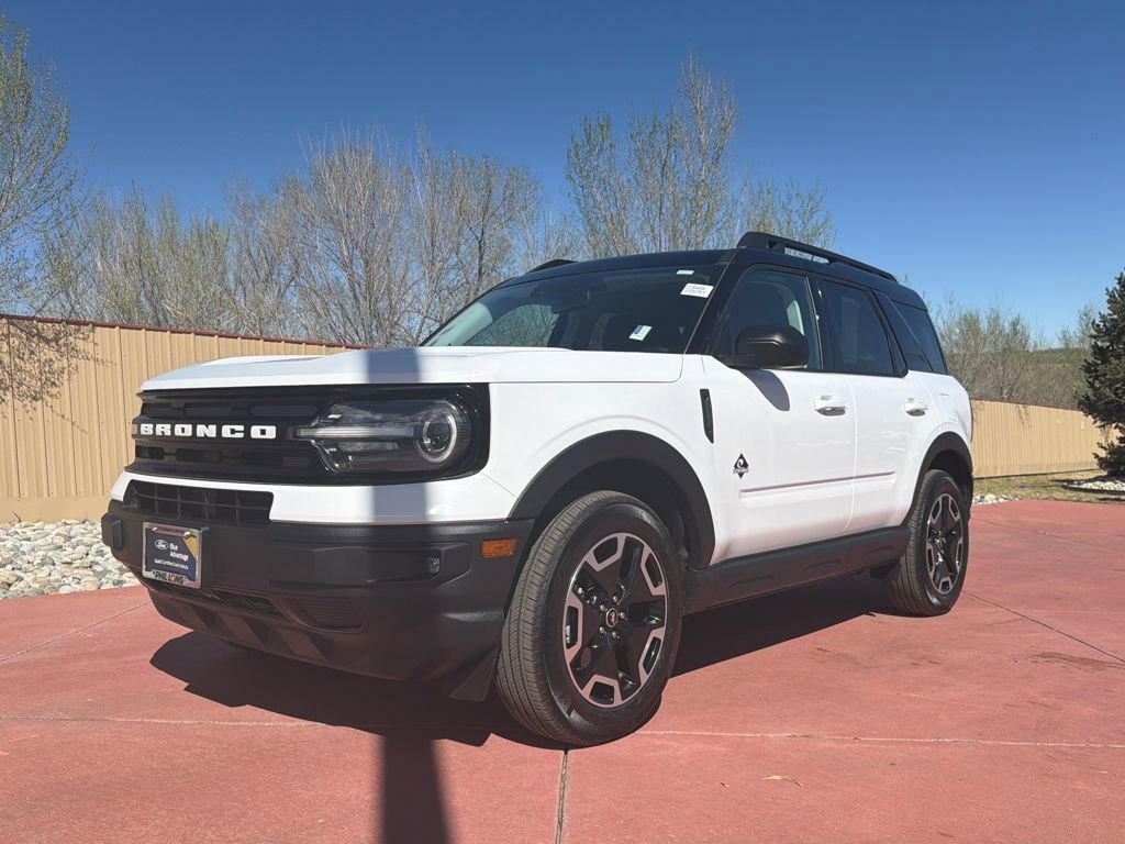 Certified 2024 Ford Bronco Sport Outer Banks image 3