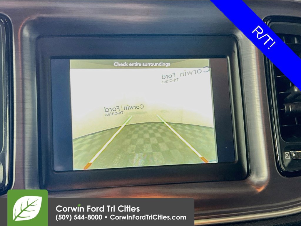 Used 2018 Dodge Challenger R/T RWD image 18
