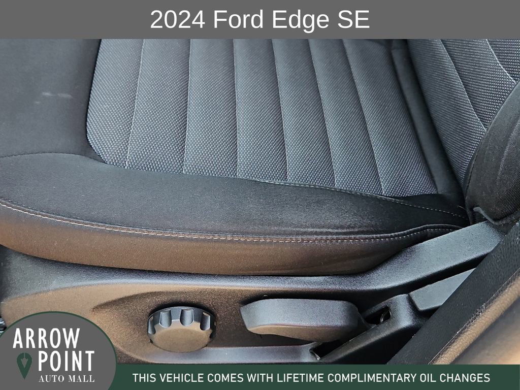 Used 2024 Ford Edge SE AWD/4WD image 23