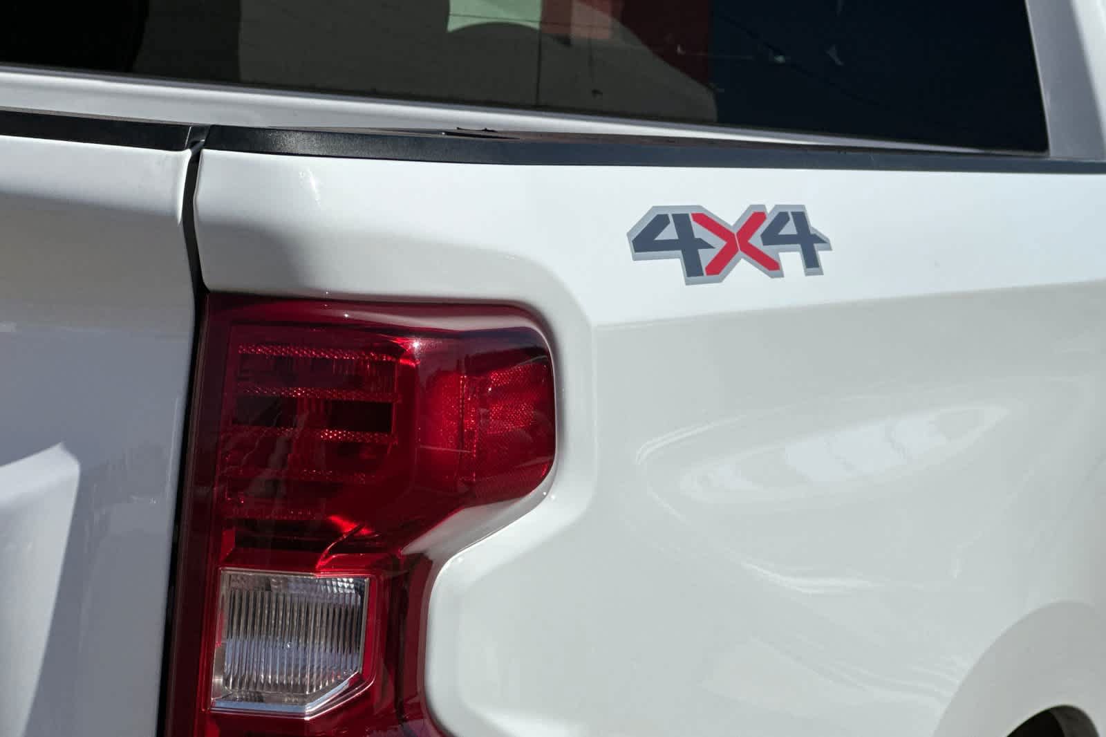 Used 2026 Chevrolet Silverado 1500 LT AWD/4WD image 34
