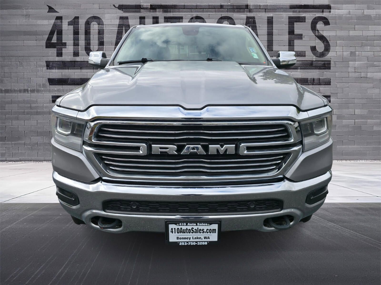Used 2019 RAM 1500 Laramie AWD/4WD image 5