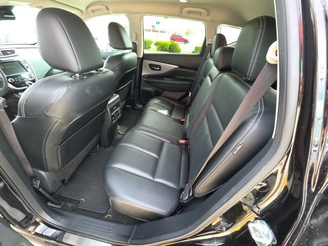 Used 2024 Nissan Murano SV w/ SV Midnight Edition Package image 23