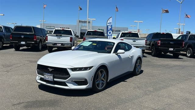 Certified 2024 Ford Mustang Premium RWD image 8