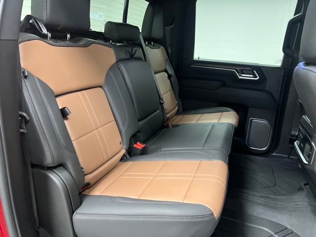 Used 2025 Chevrolet Silverado 3500 High Country w/ High Country Premium Package AWD/4WD image 50
