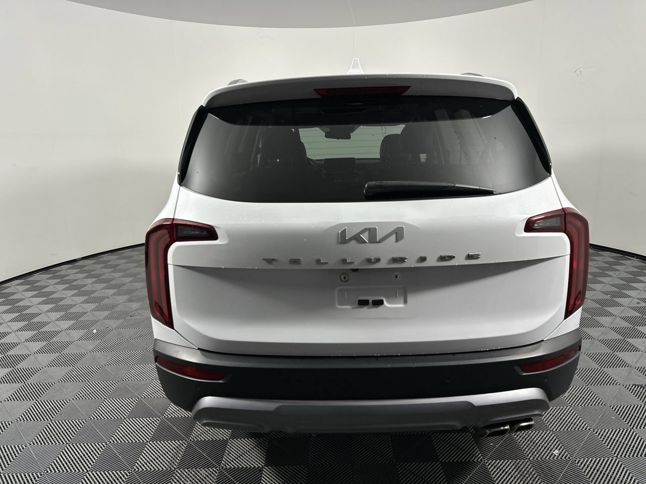 Certified 2022 Kia Telluride S FWD image 4