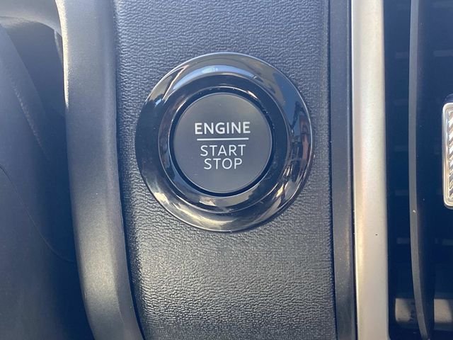 Certified 2025 Ford Expedition Active image 33