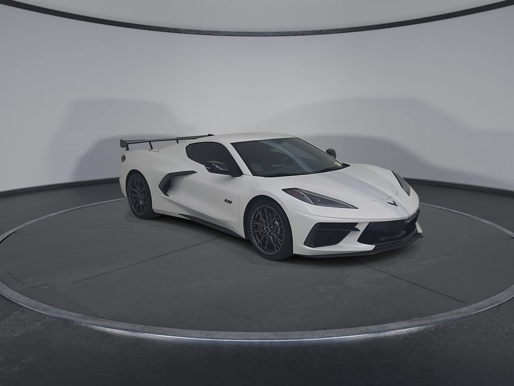Used 2023 Chevrolet Corvette Stingray Premium Cpe w/ Z51 Performance Package RWD image 3