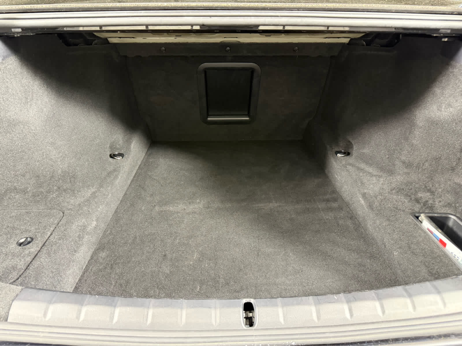 Certified 2023 BMW 740i RWD image 14