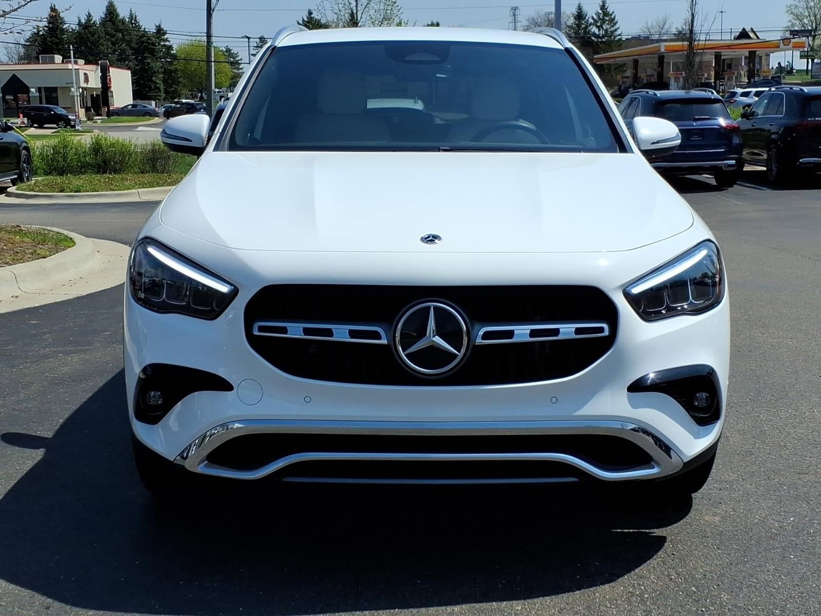 Certified 2025 Mercedes-Benz GLA 250 4MATIC image 9