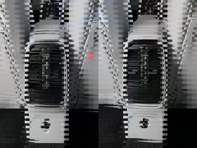 New 2026 Porsche Macan GTS AWD/4WD image 25