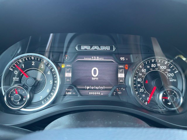 Used 2023 RAM 1500 Laramie AWD/4WD image 17