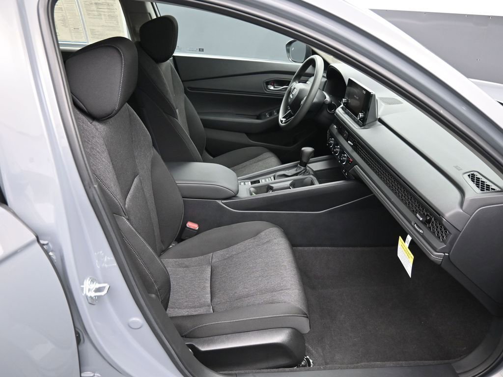 Used 2025 Honda Accord SE image 25