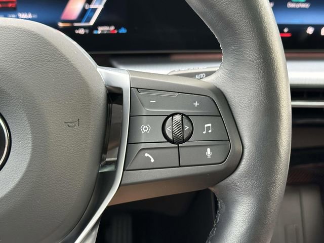 Certified 2025 BMW X2 xDrive28i w/ Convenience Package image 33