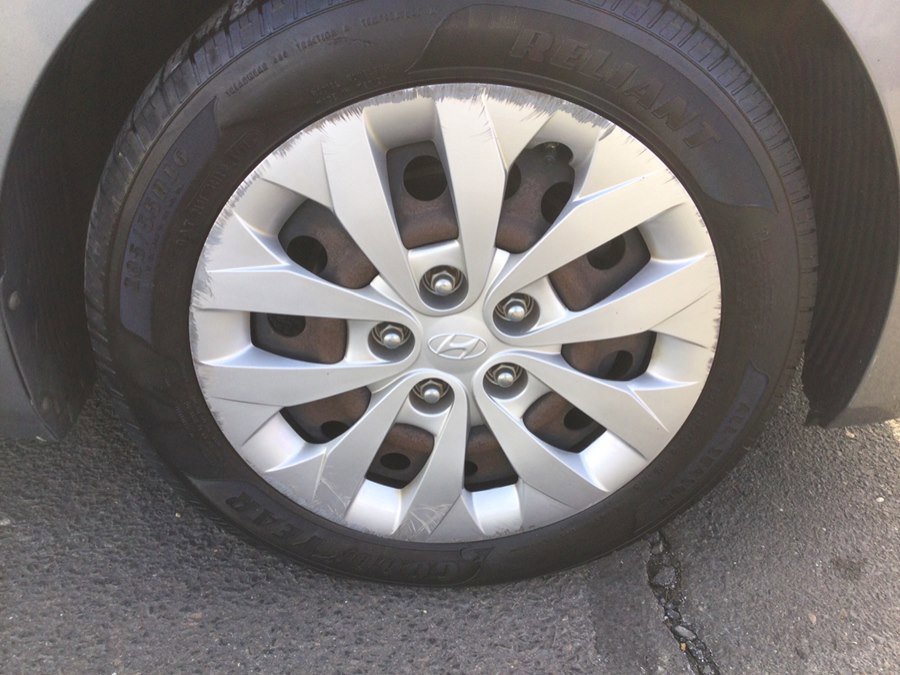 Used 2017 Hyundai Elantra GT image 28