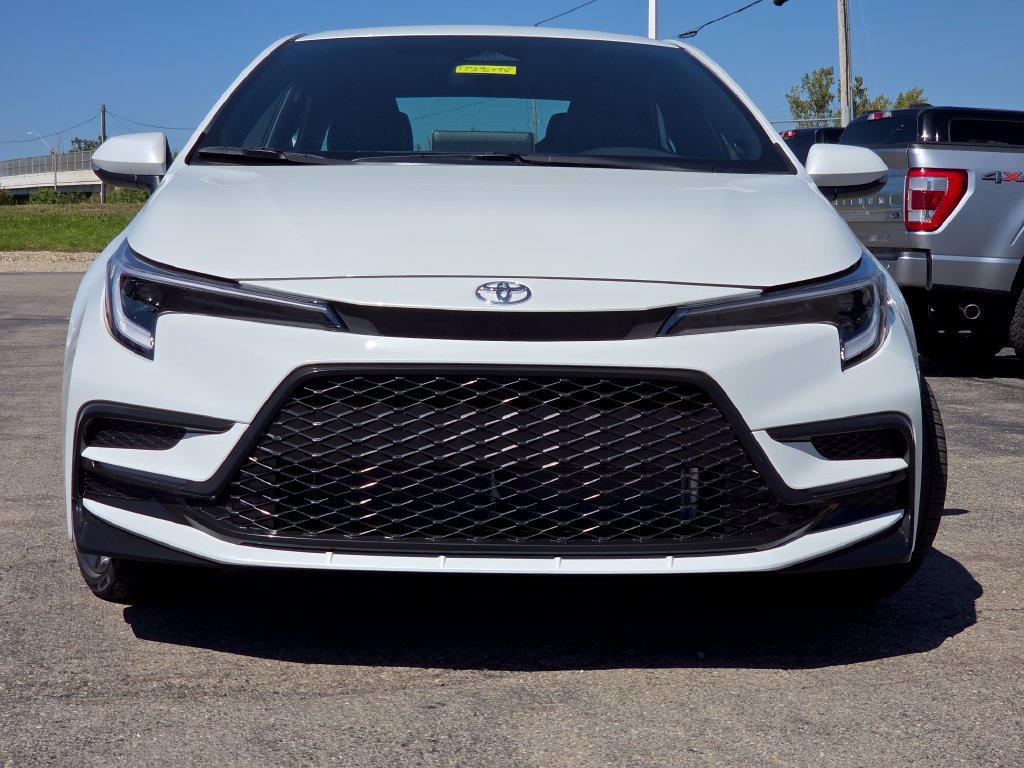 New 2026 Toyota Corolla XSE FWD image 3