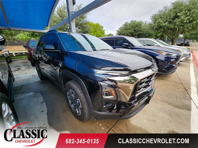 Used 2025 Chevrolet Equinox ACTIV w/ Safety and Technology Package FWD image 1