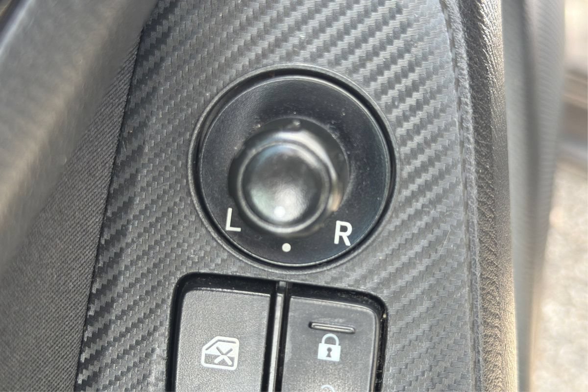 Used 2016 MAZDA MAZDA3 i Sport w/ Preferred Equipment Package FWD image 35