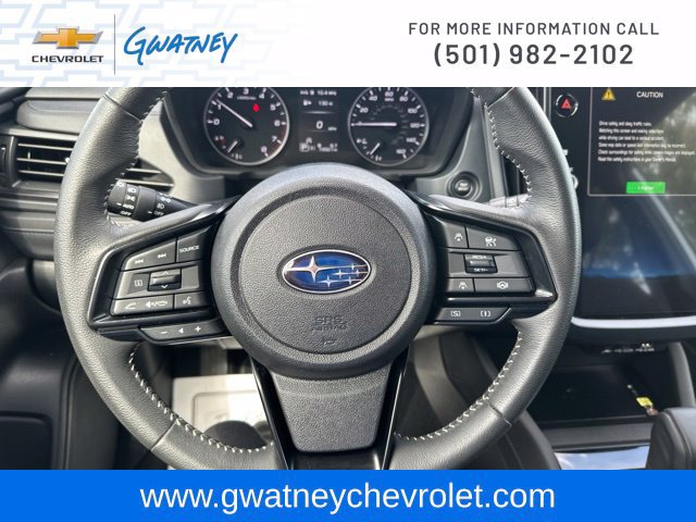 Used 2025 Subaru Forester Premium AWD/4WD image 16