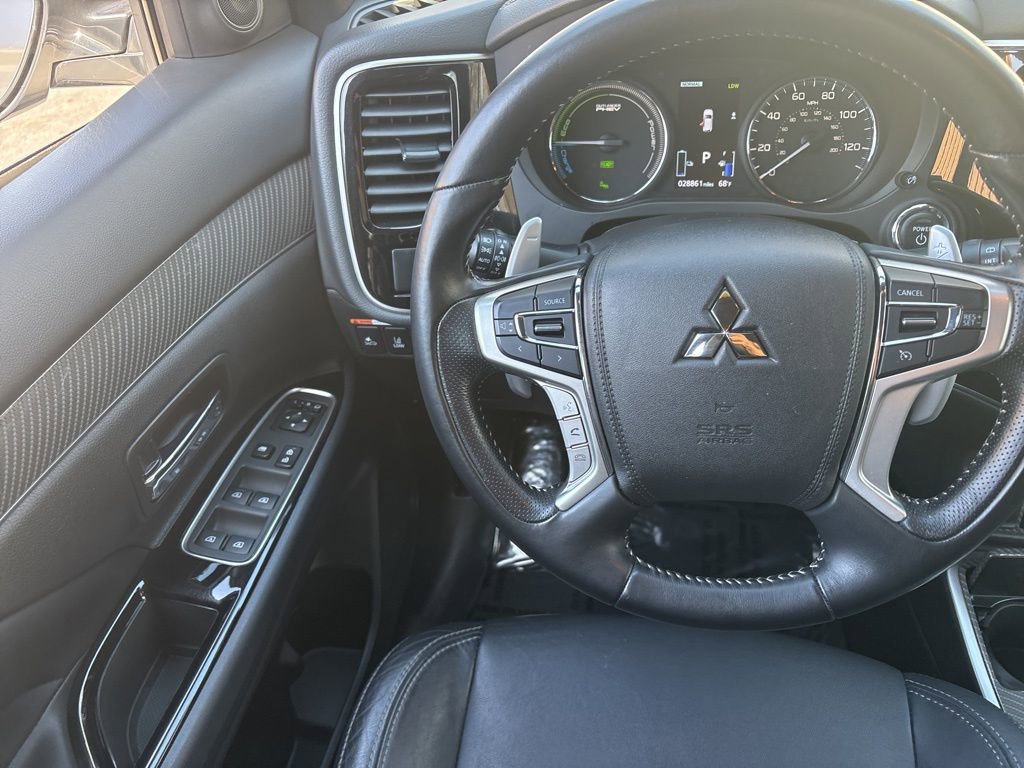 Used 2020 Mitsubishi Outlander SEL AWD/4WD image 26