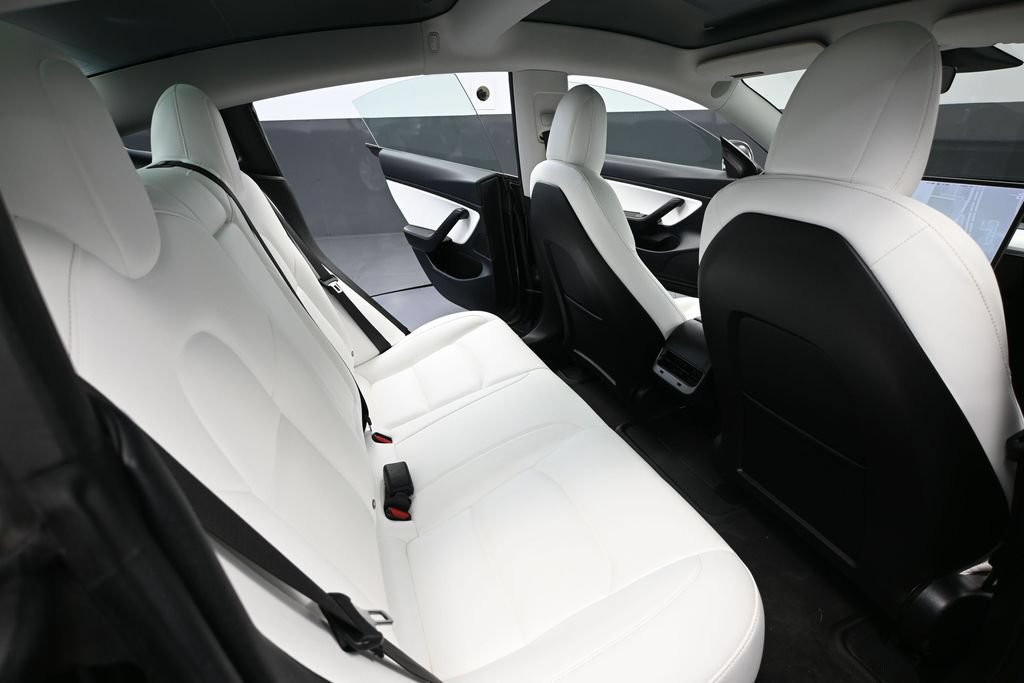 Used 2018 Tesla Model 3 Long Range AWD/4WD image 40