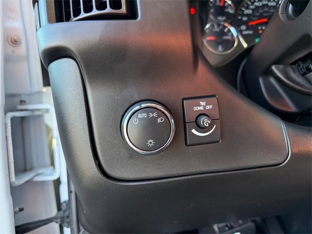 Used 2023 Chevrolet Express 2500 w/ Driver Convenience Package image 14