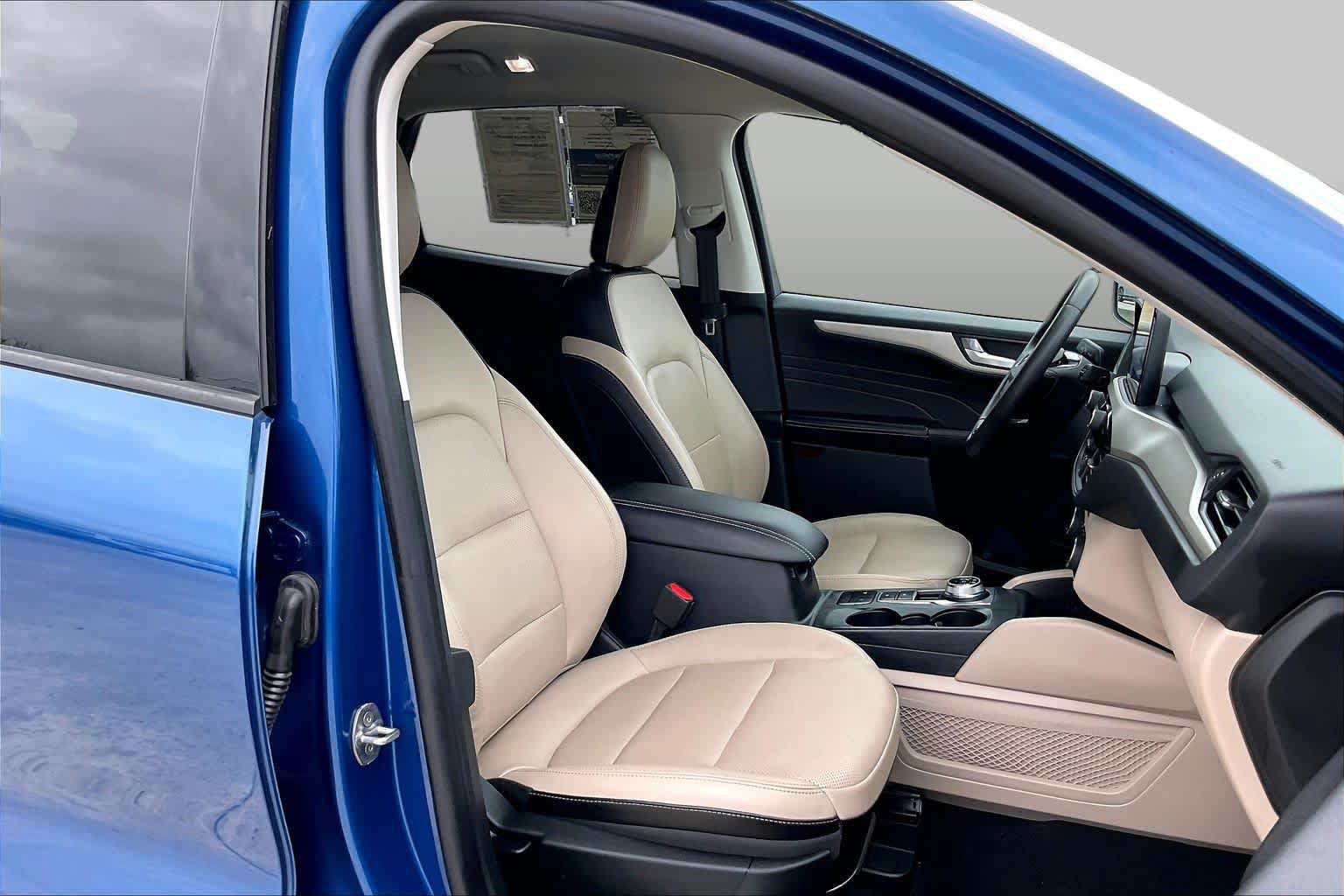Used 2022 Ford Escape SEL AWD/4WD image 9
