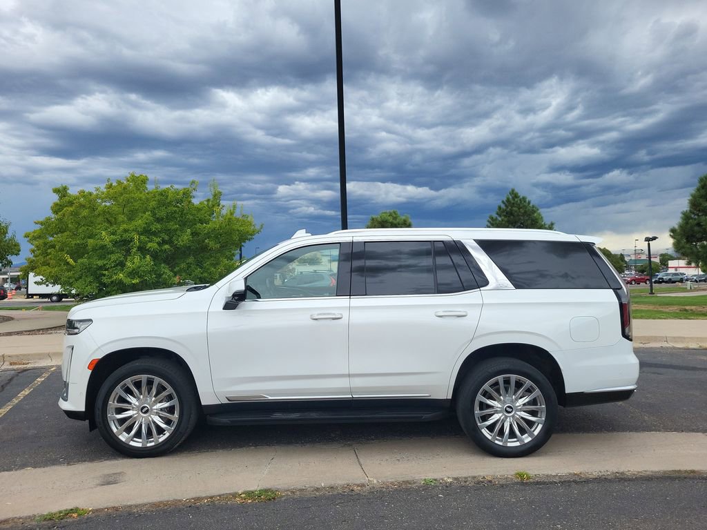 Used 2021 Cadillac Escalade Premium Luxury image 7
