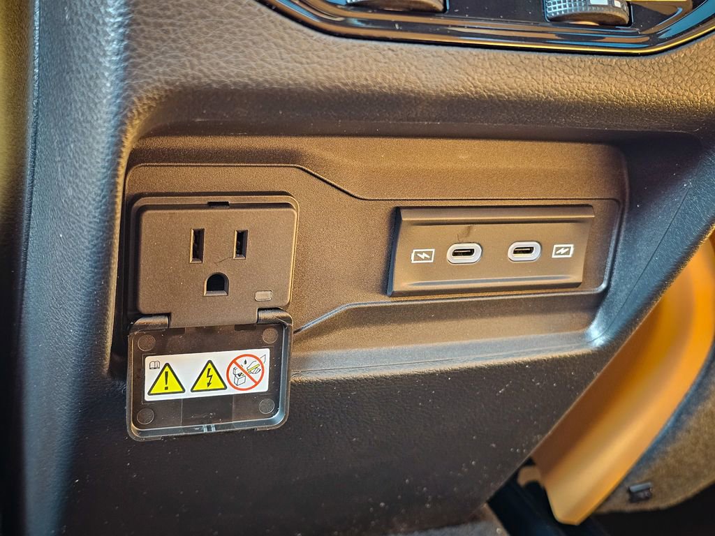 New 2026 Jeep Grand Cherokee Summit image 42