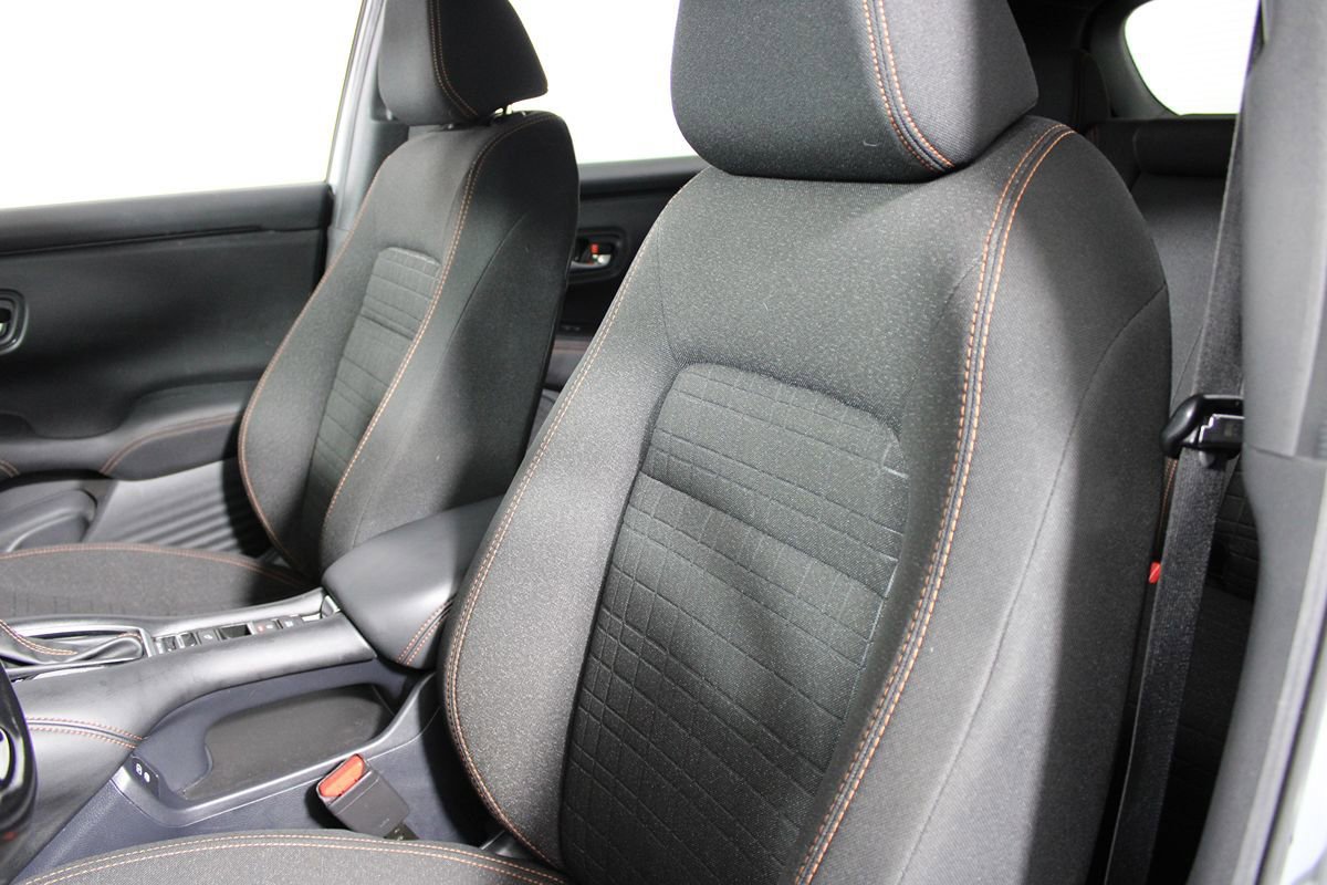 Used 2025 Honda HR-V Sport image 10