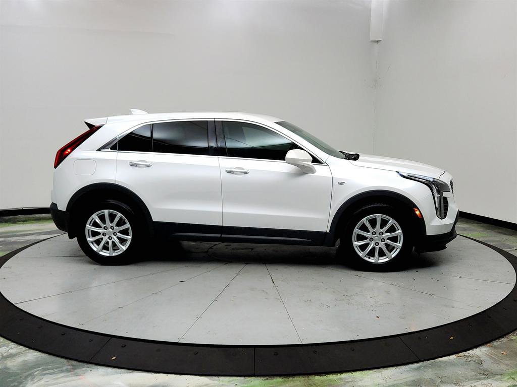 Used 2019 Cadillac XT4 Luxury FWD image 4