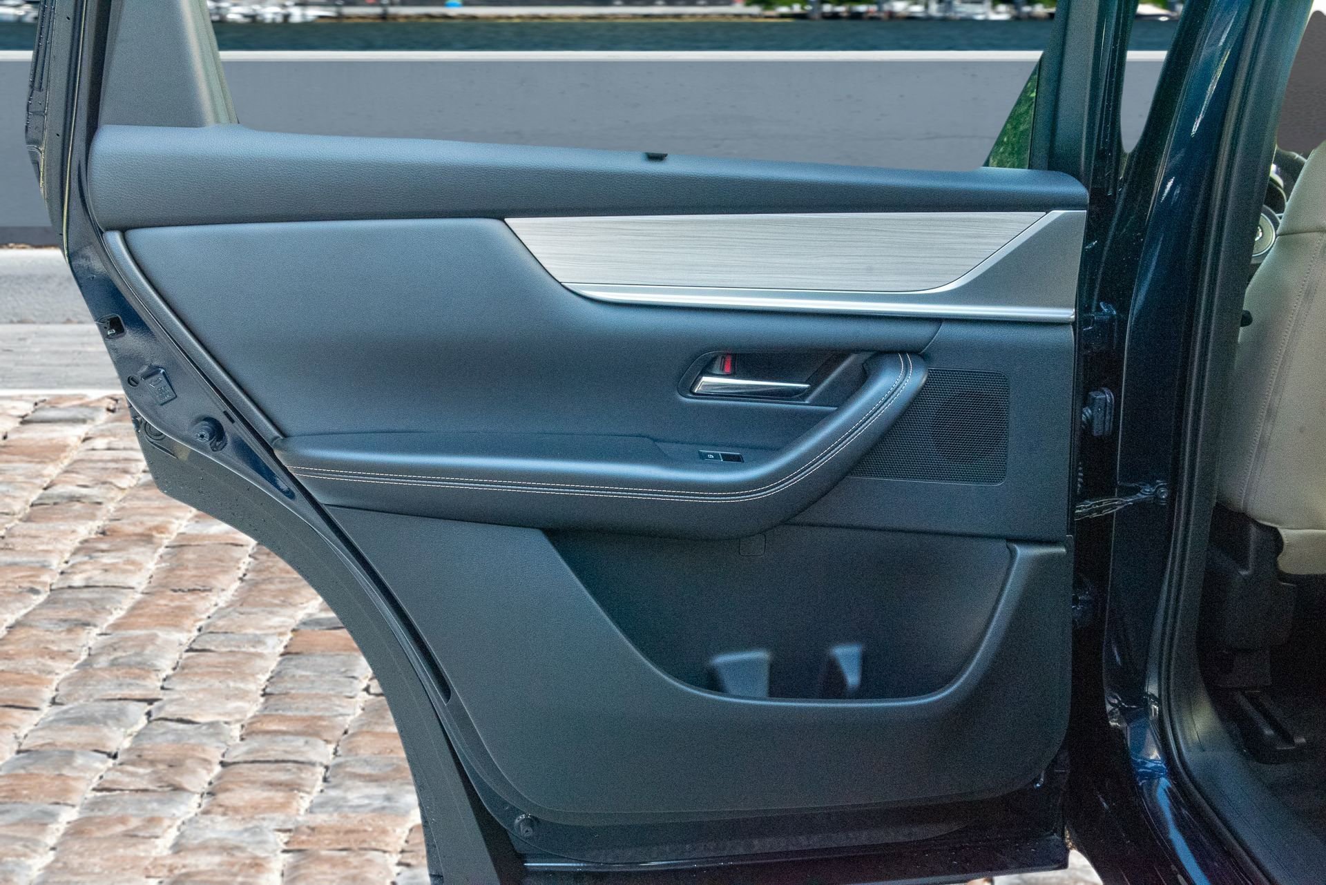 New 2025 MAZDA CX-90 3.3 Turbo w/ Preferred Package image 15