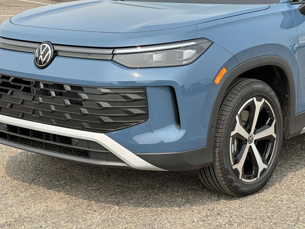 New 2026 Volkswagen Tiguan SE AWD/4WD image 6
