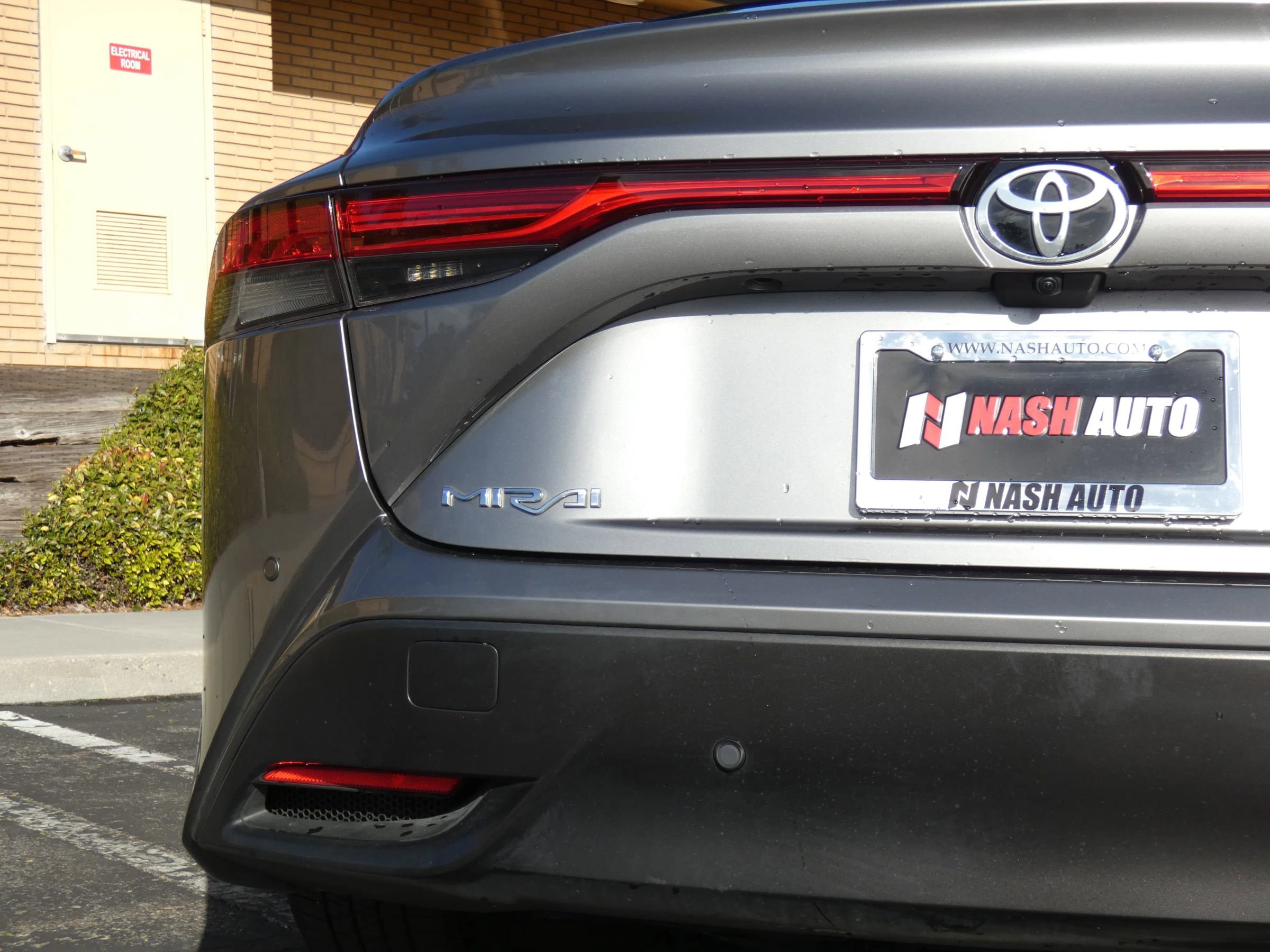 Used 2023 Toyota Mirai XLE Sedan 4D image 11