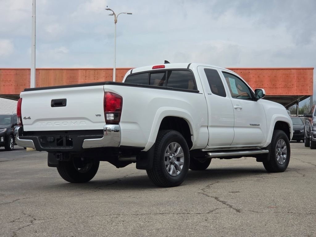 Used 2018 Toyota Tacoma SR5 image 23