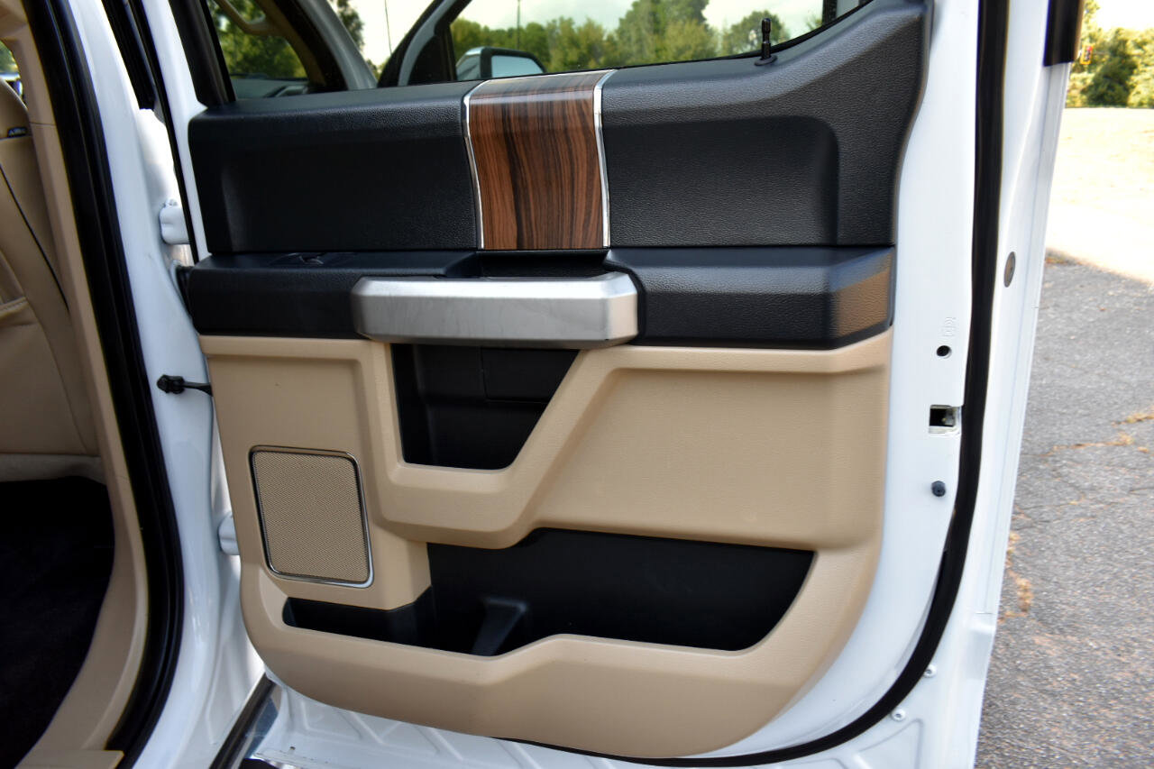 Used 2015 Ford F150 Lariat image 32