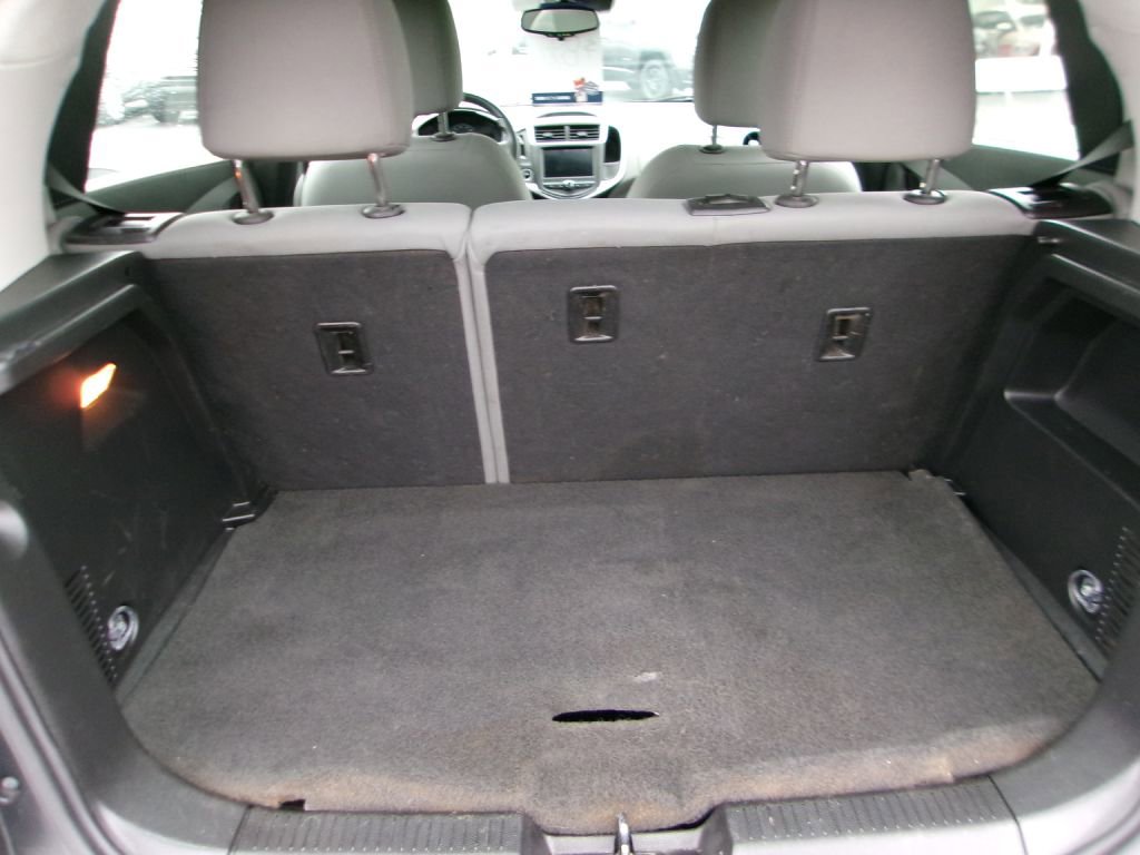 Used 2020 Chevrolet Sonic LT image 12