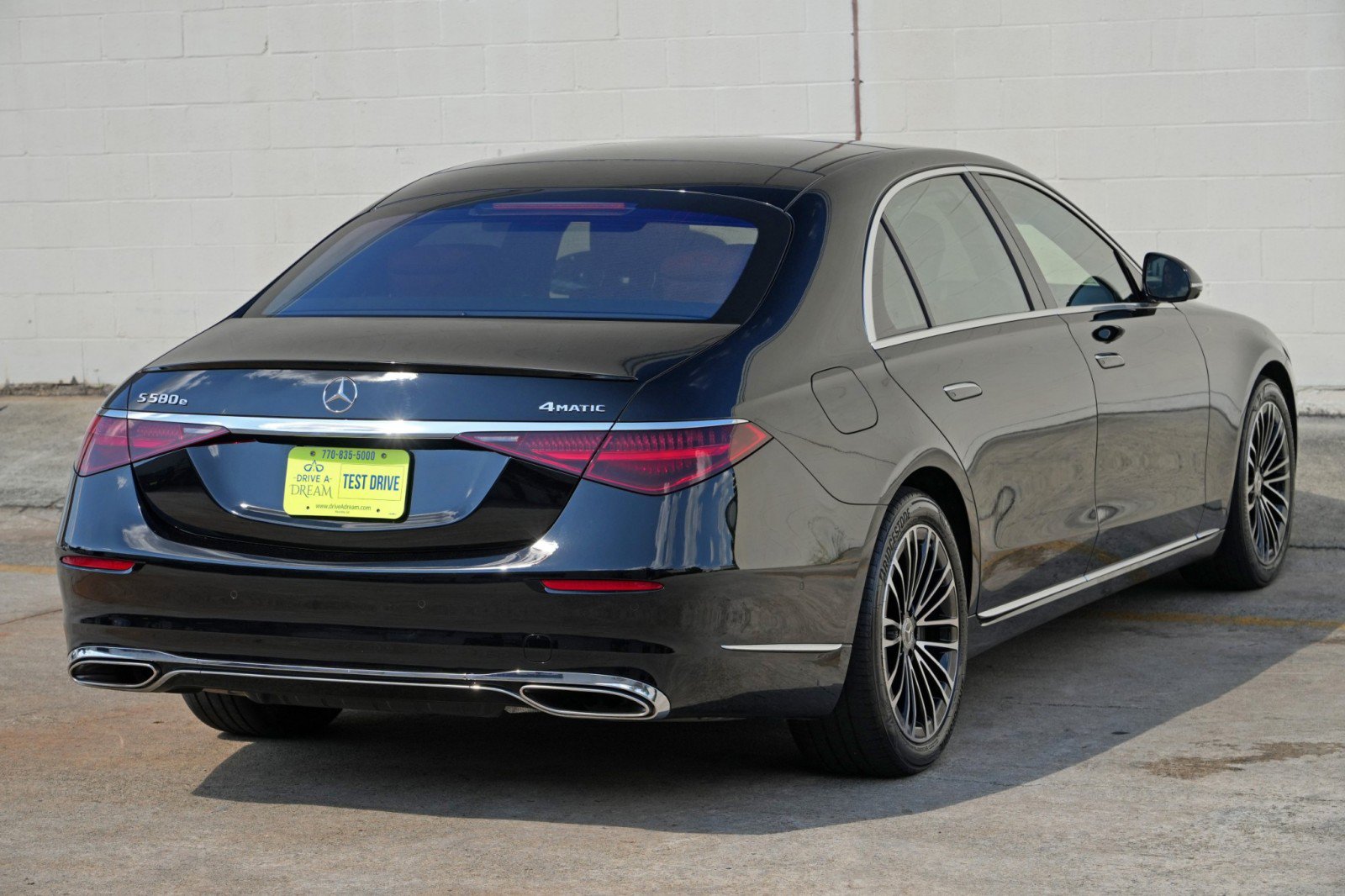 Used 2024 Mercedes-Benz S 580e 4MATIC Sedan image 58