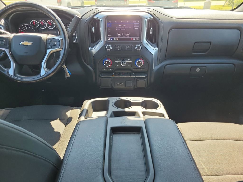 Used 2020 Chevrolet Silverado 1500 LT w/ Fleet Comfort Package AWD/4WD image 14