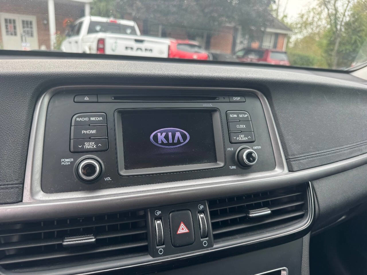 Used 2016 Kia Optima LX image 10