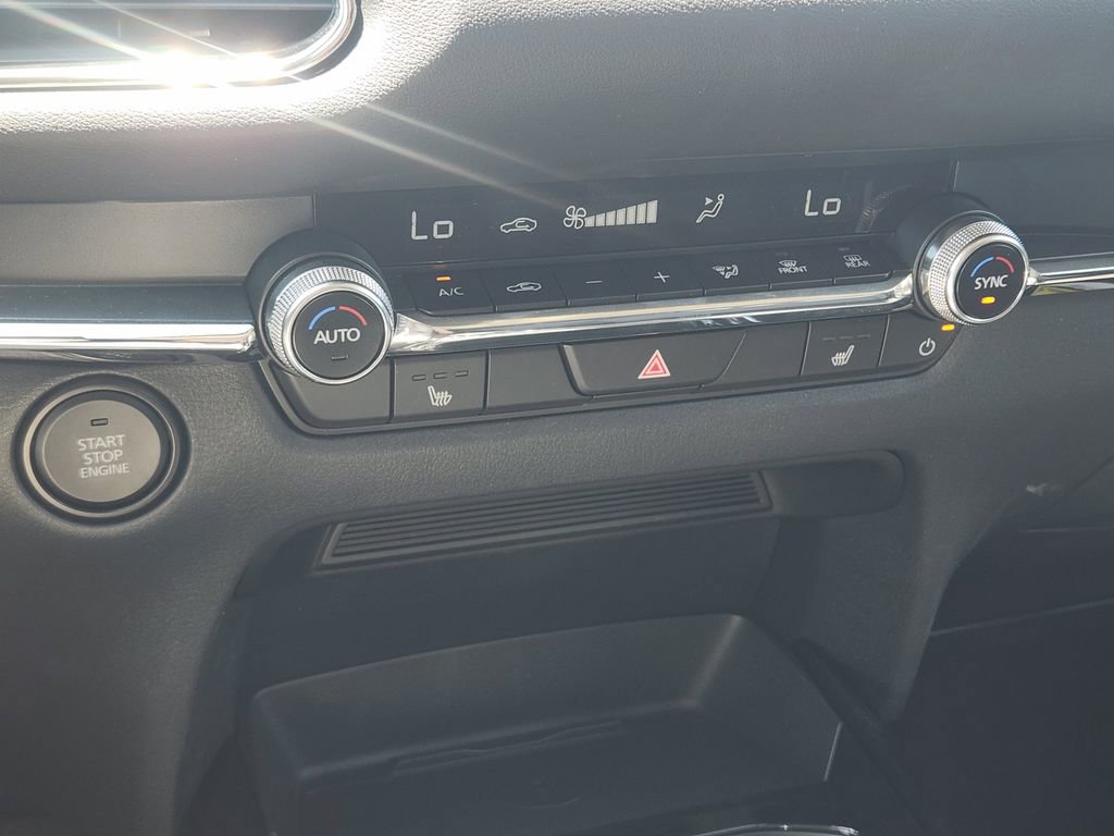 Used 2025 MAZDA CX-30 AWD 2.5 S w/ Premium Package image 16