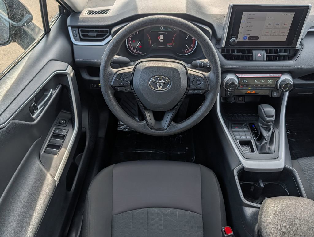 Used 2025 Toyota RAV4 XLE w/ Convenience Package image 28