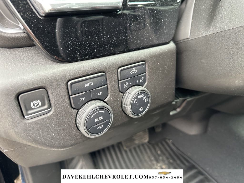 Used 2025 Chevrolet Silverado 1500 LT image 14