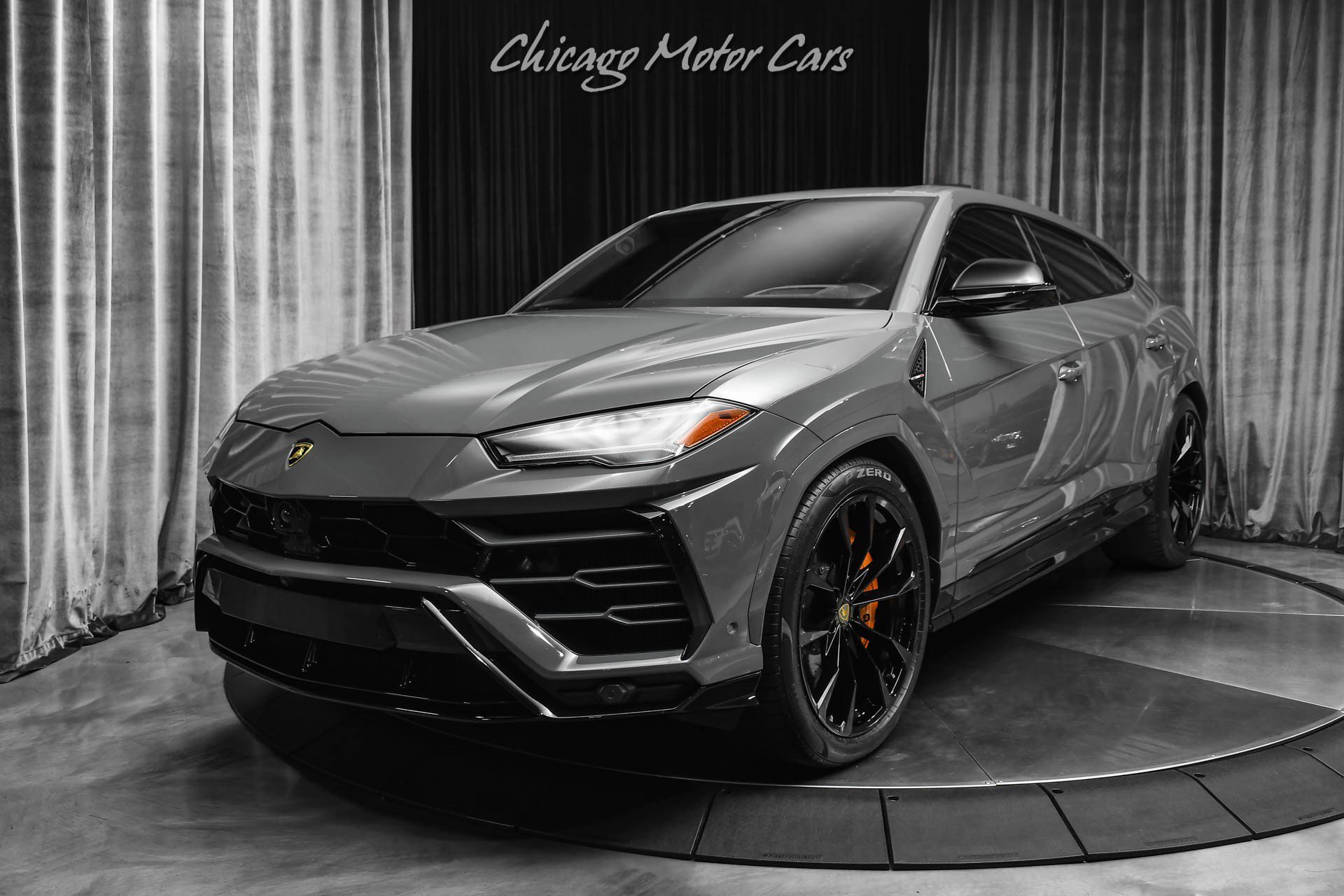 Used 2021 Lamborghini Urus AWD/4WD image 38