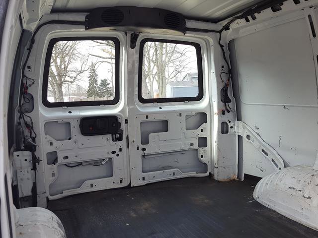 Used 2015 Chevrolet Express 2500 RWD 2500 135 image 16