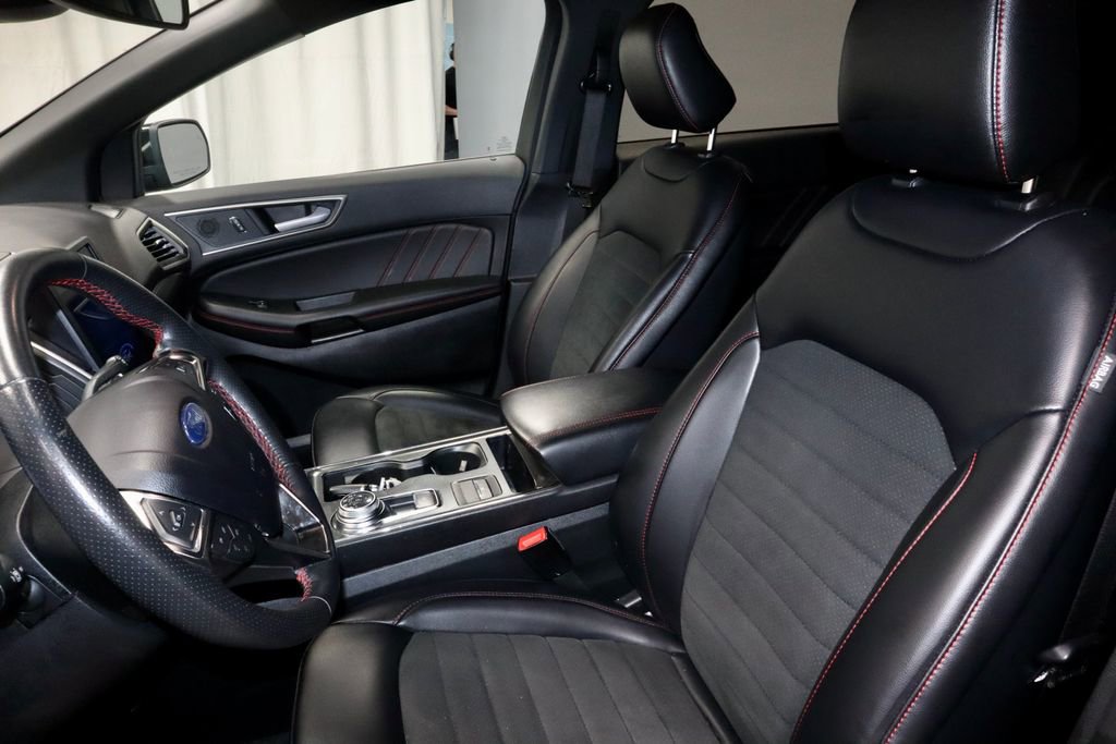 Certified 2024 Ford Edge ST-Line AWD/4WD image 26