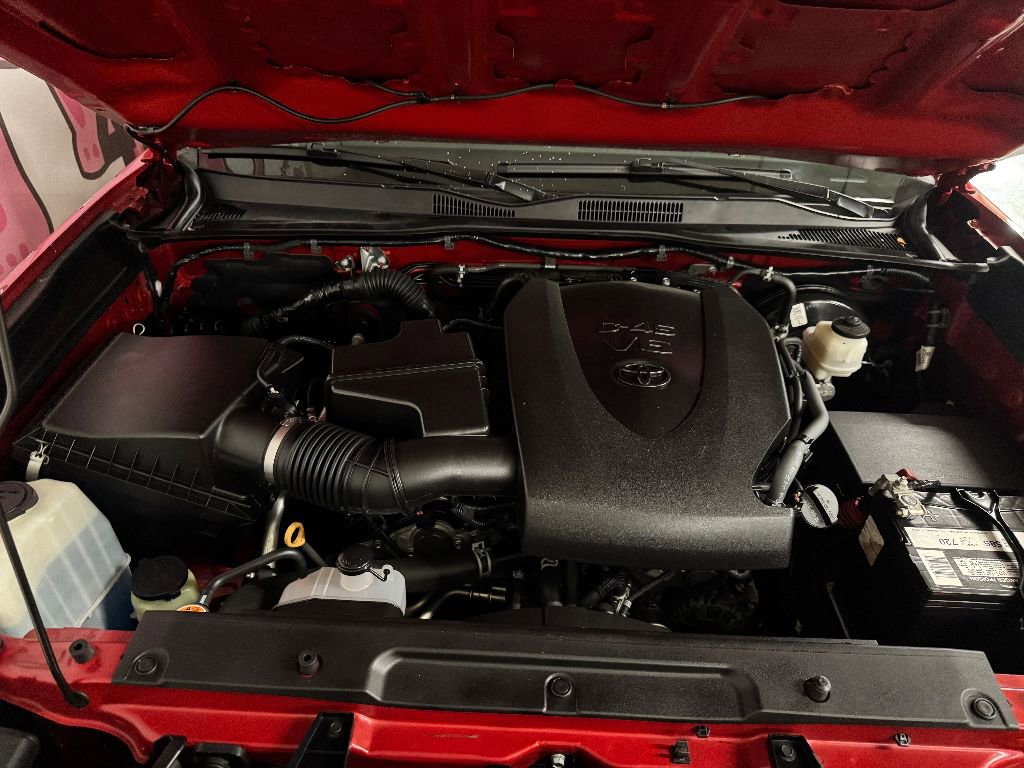 Used 2021 Toyota Tacoma SR5 image 6